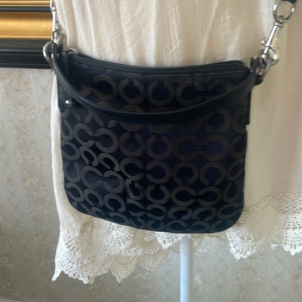 Coach signature crossbody black